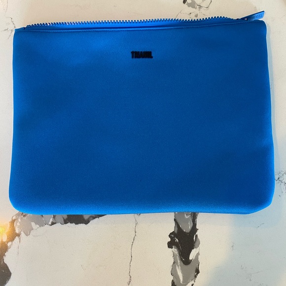 TRIANGL brand new suit - Picture 3 of 4